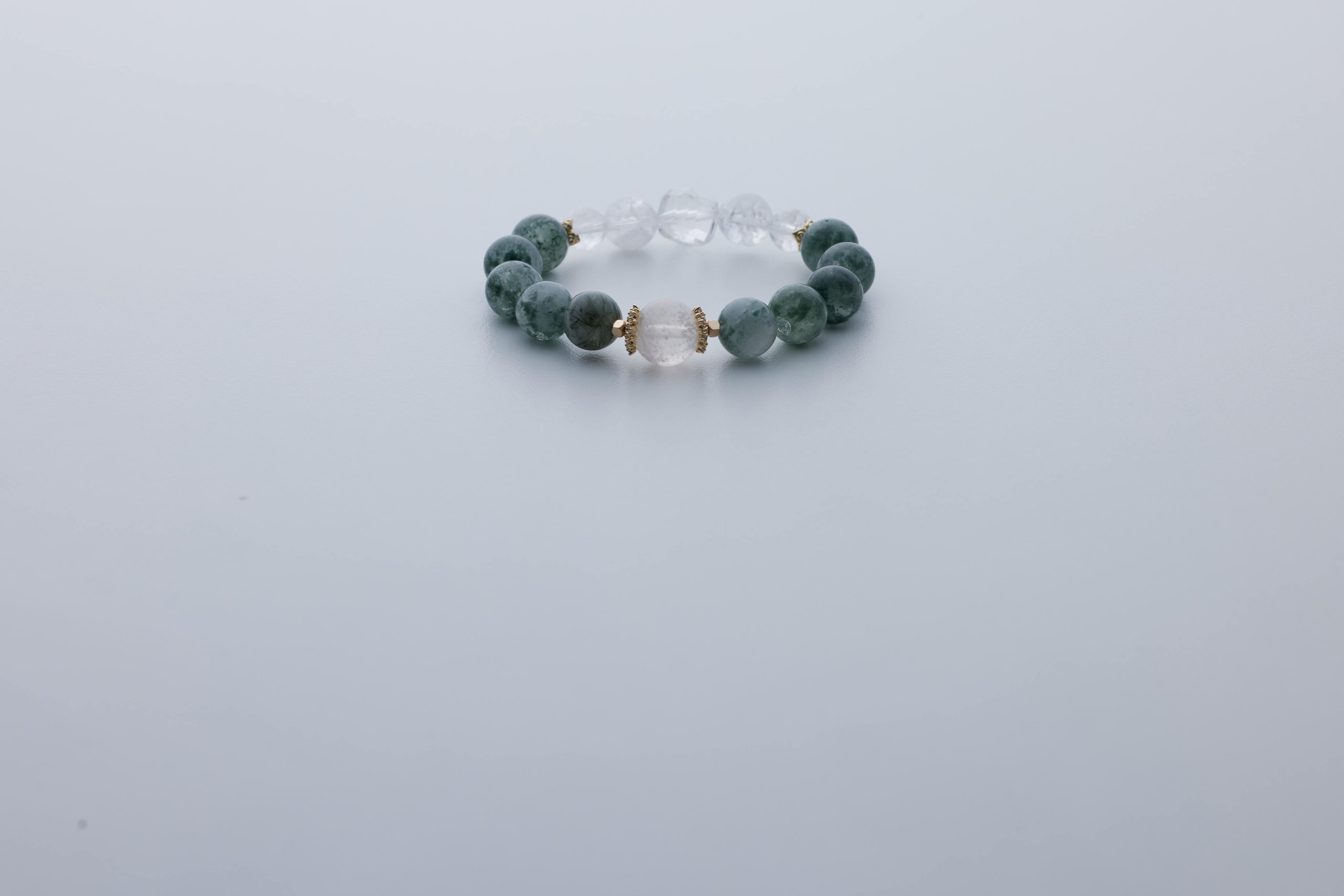 簡約綠草莓晶水晶手鏈｜綠髮晶、綠草莓晶、白水晶｜五行「木」10mm