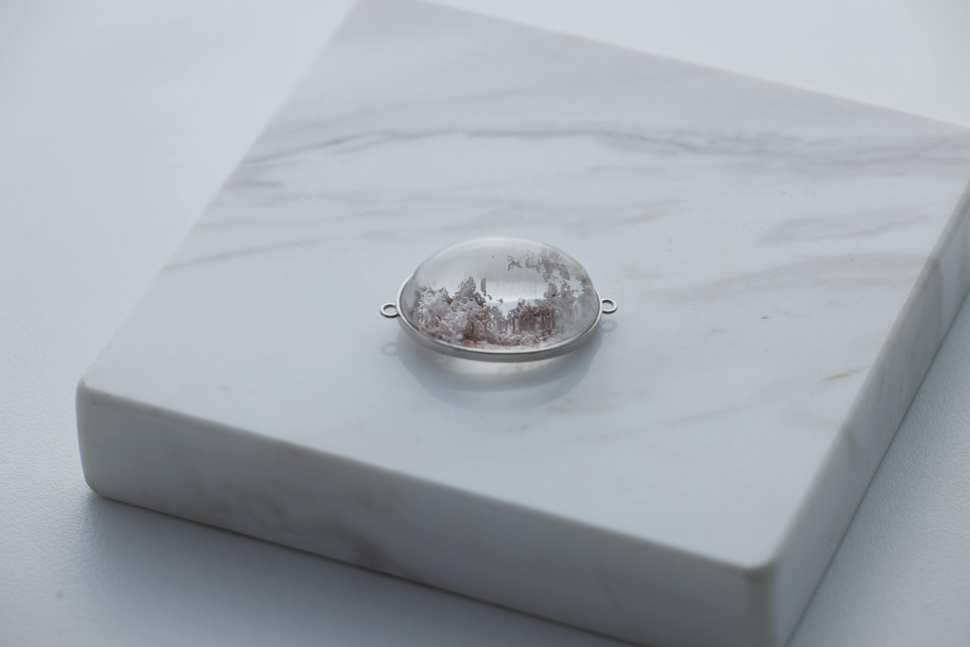 夢幻粉白幽靈共生礦｜水晶配件 DIY水晶設計款「獨一無二」稀缺純銀包邊蛋面