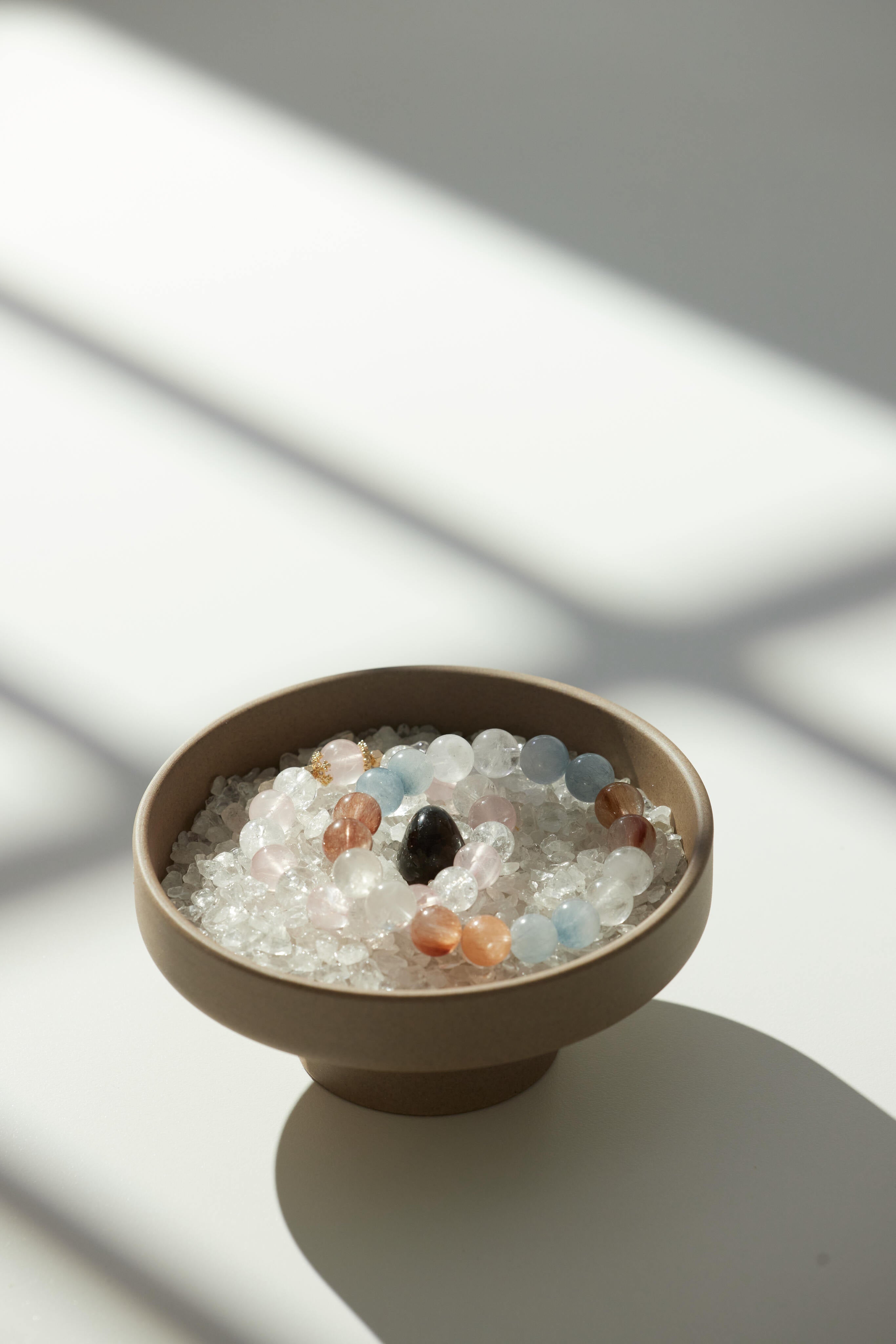 能量淨化｜7A純淨透體白水晶消磁碗｜隨附小能量石