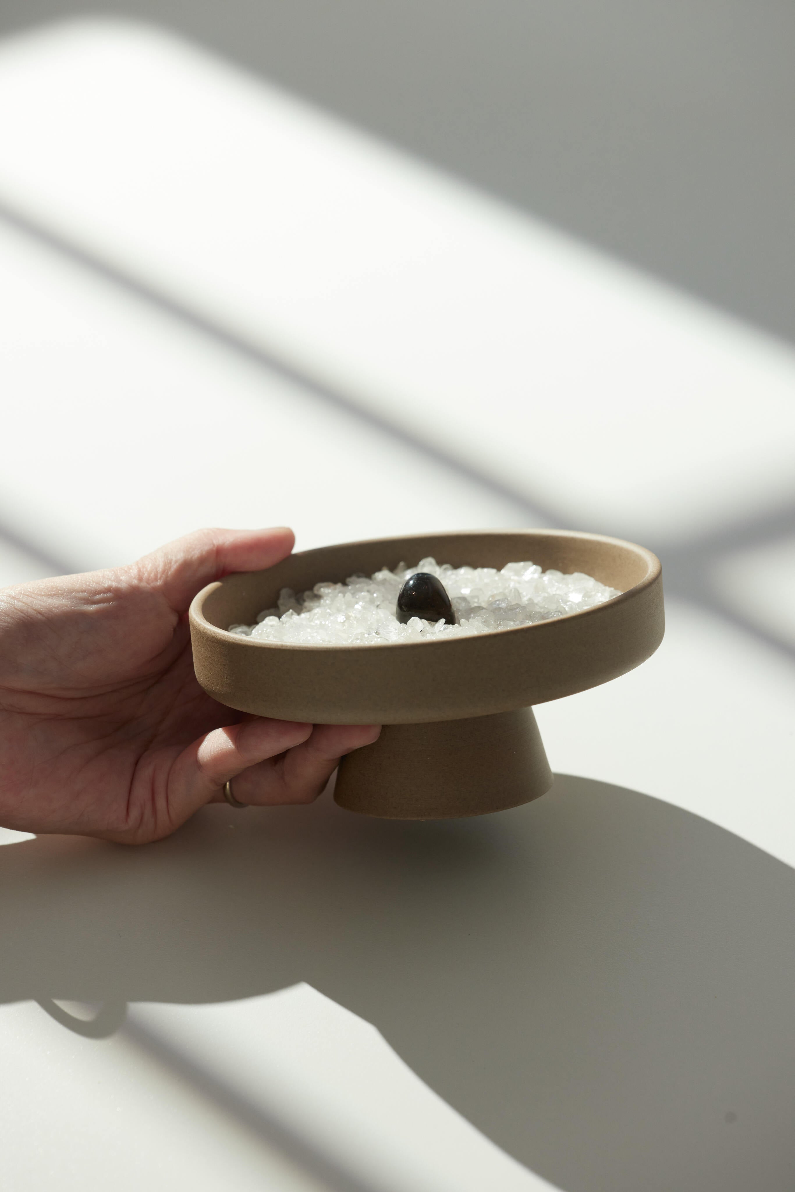 能量淨化｜7A純淨透體白水晶消磁碗｜隨附小能量石