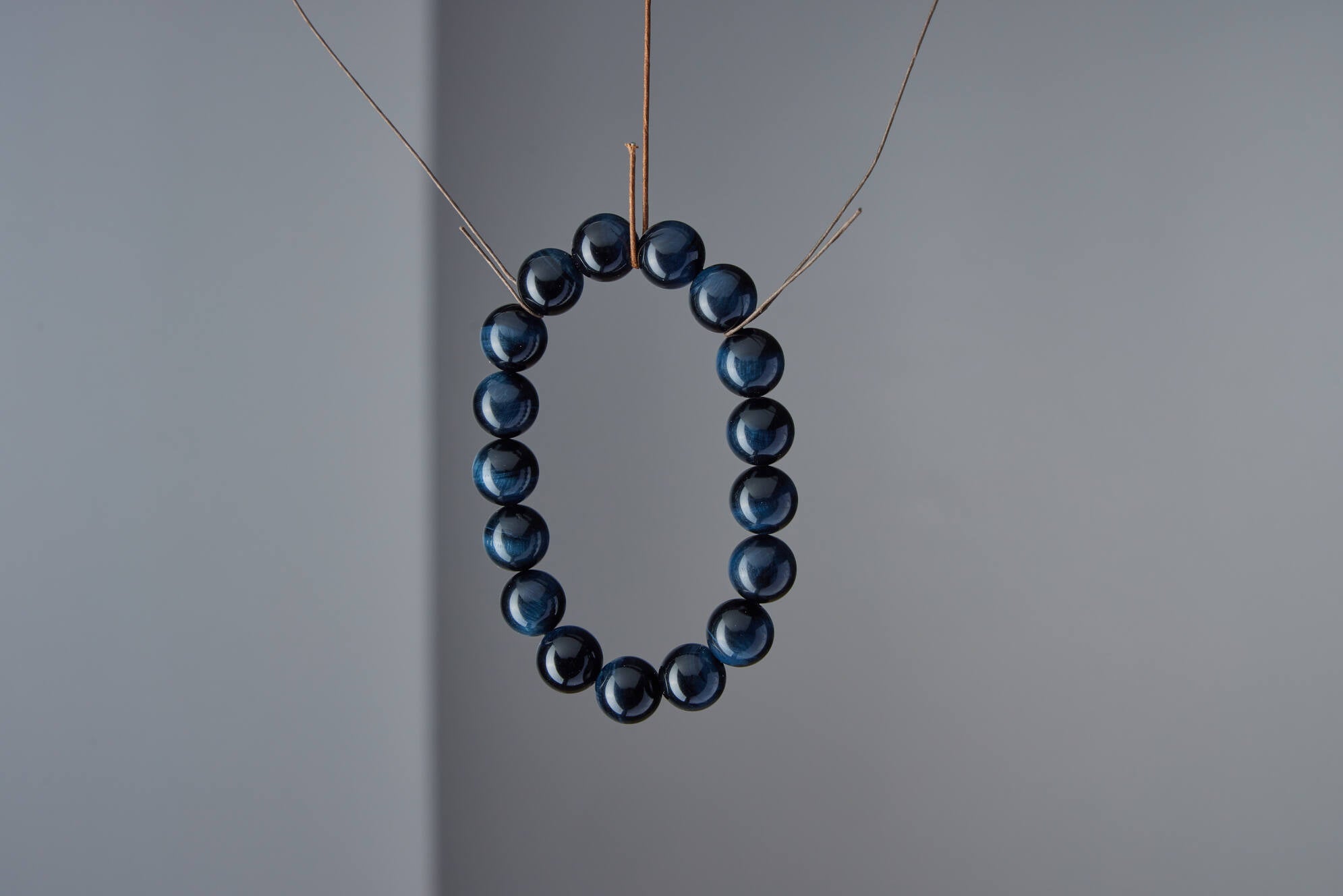 虎視眈眈 攝人心魄人心魄 藍虎眼 × 黃虎眼 招財防小人水晶手串｜男士專屬款