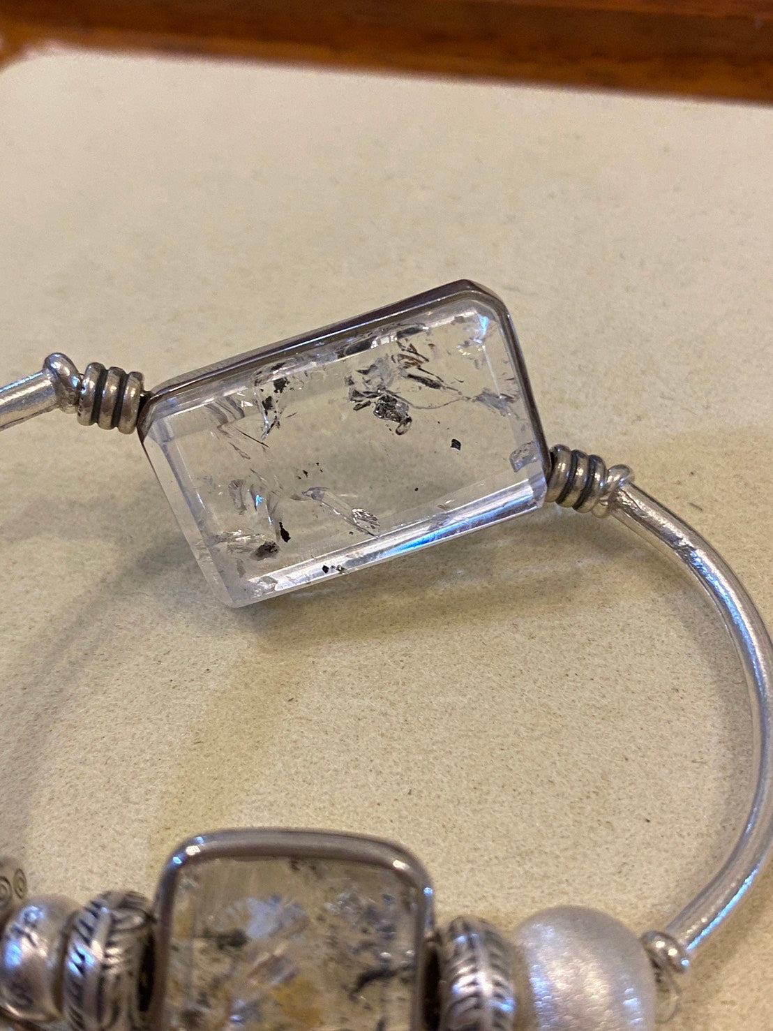 閃靈鑽水膽流沙晶中晶｜純銀訂製款｜獨一無二的靈性珍寶