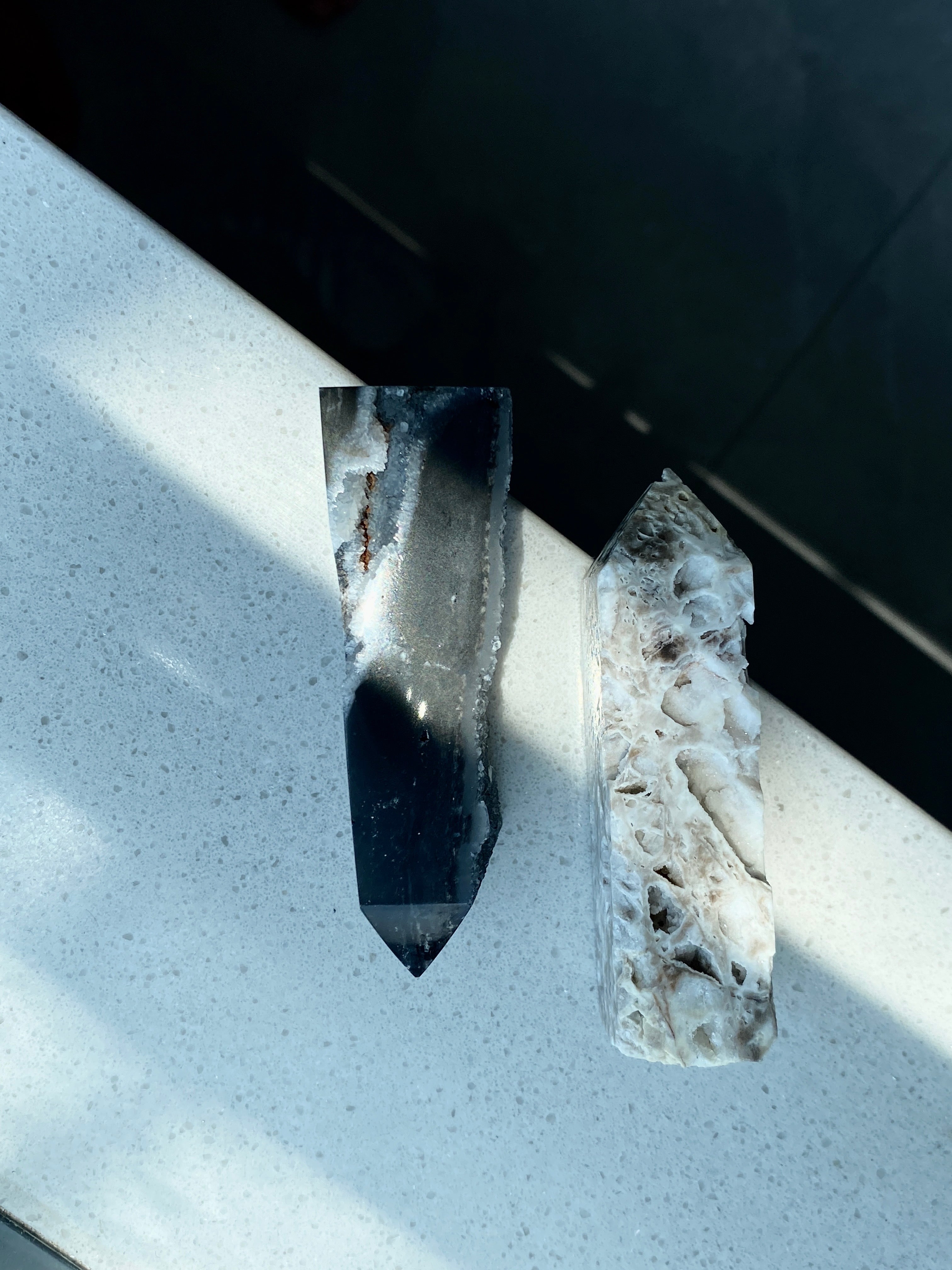 閃鋅礦水晶柱｜黑色結晶體｜沉穩護身 × 防禦負能量