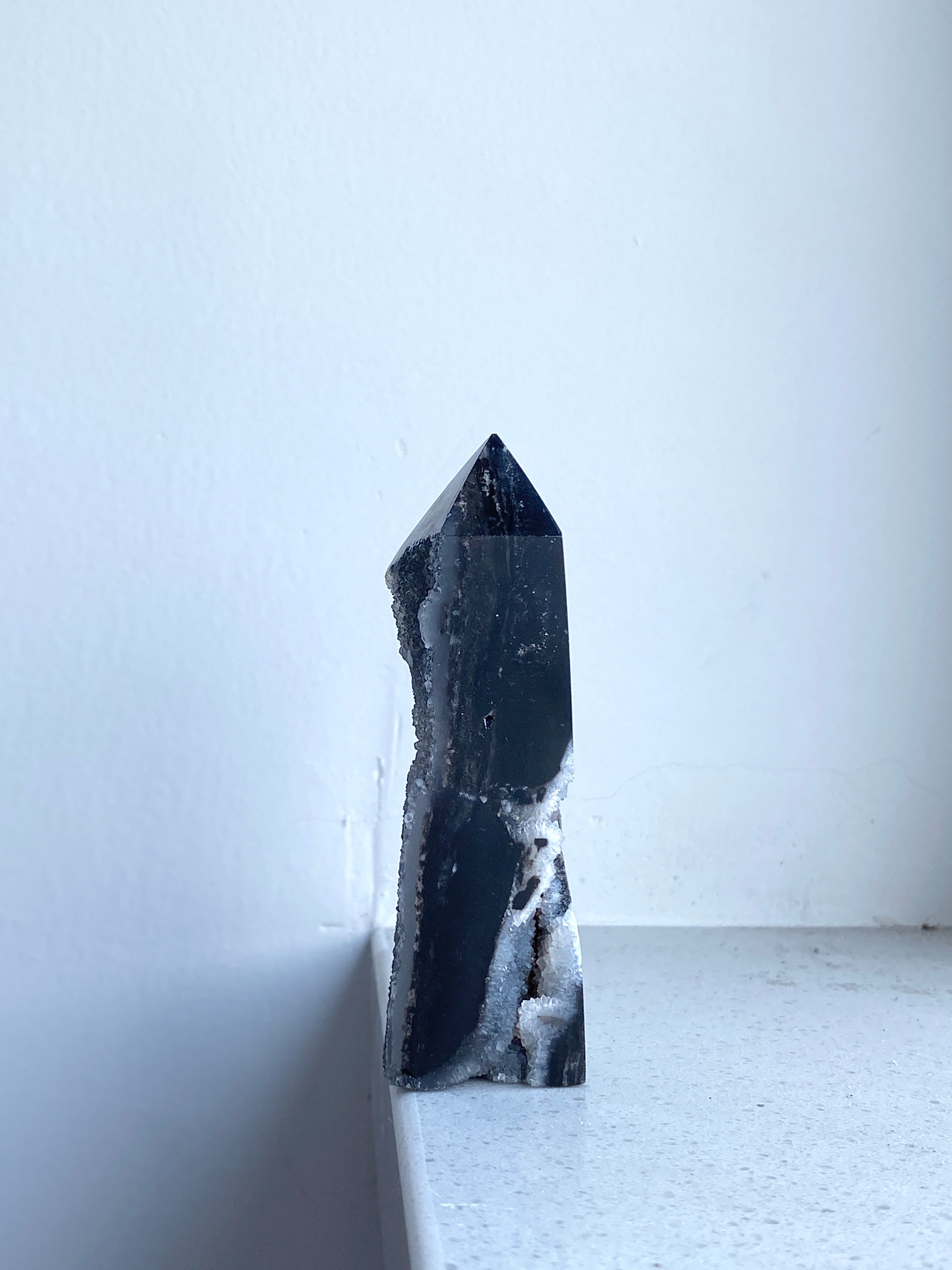 閃鋅礦水晶柱｜黑色結晶體｜沉穩護身 × 防禦負能量